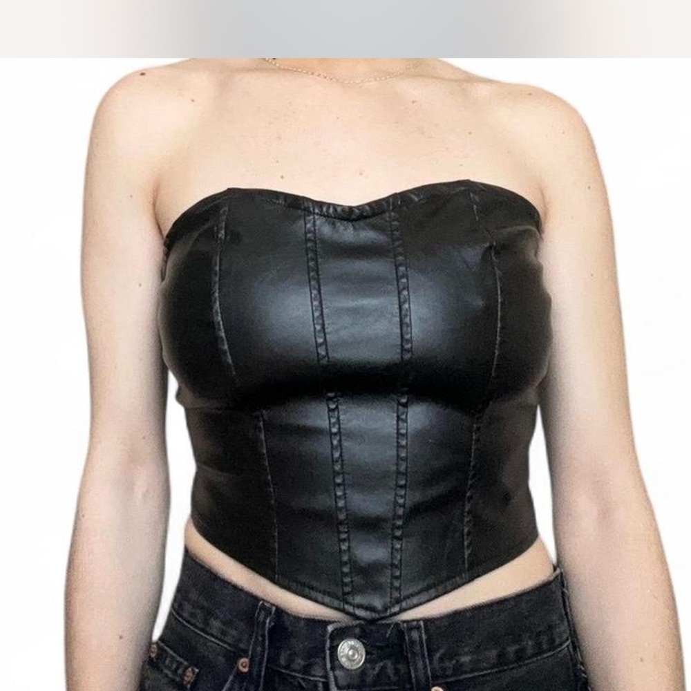 Black Strapless Corset Top
